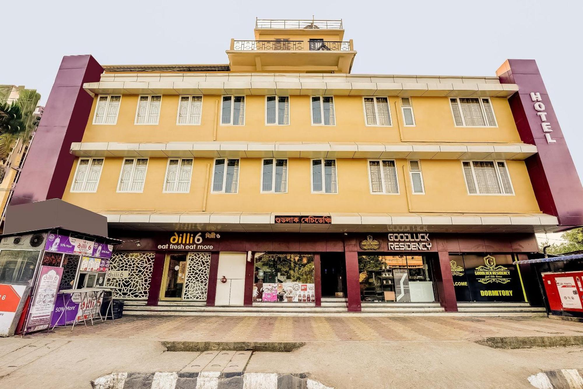 Capital O Good Luck Residency Hotel Dispur Exterior foto
