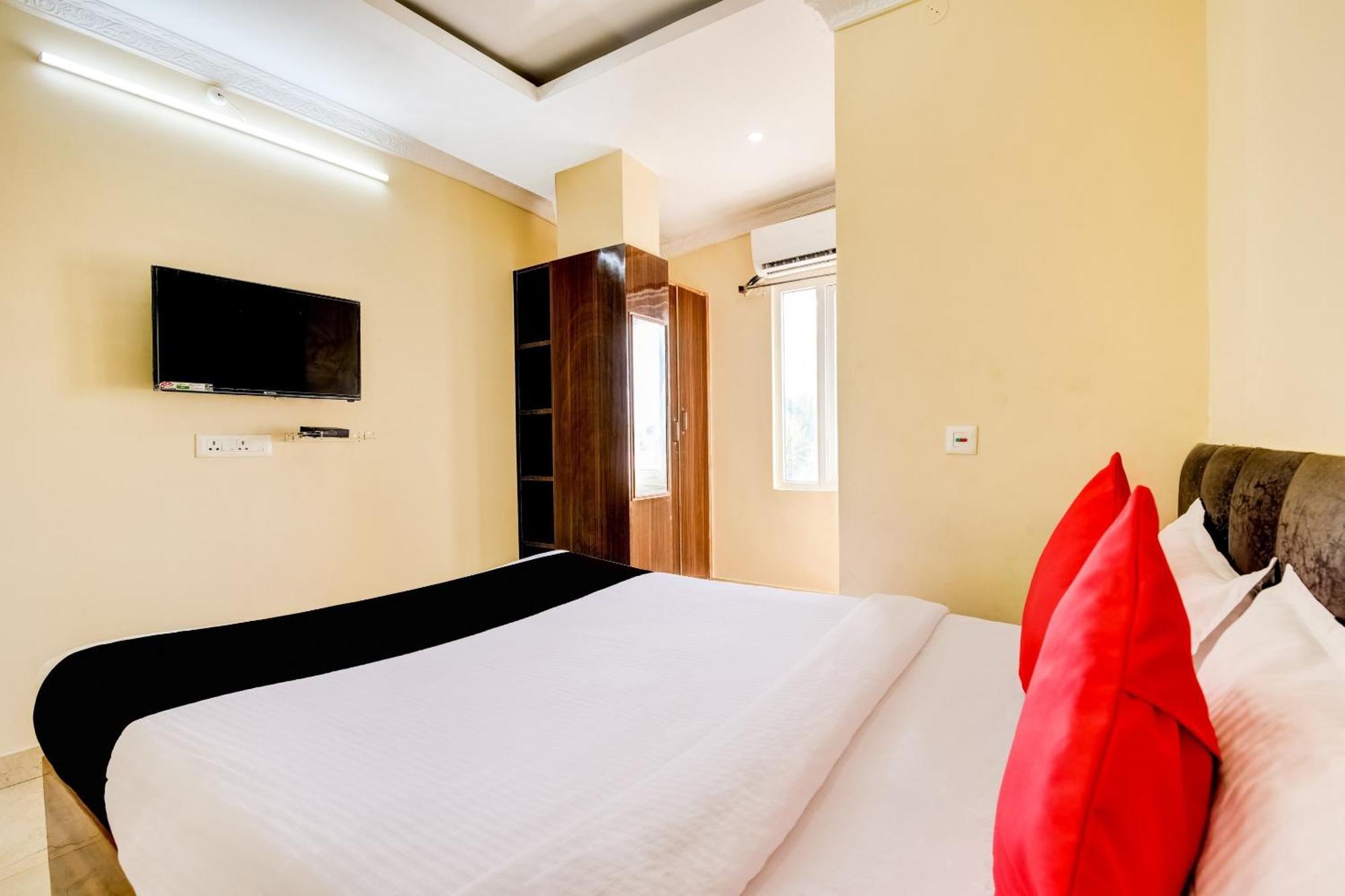 Capital O Good Luck Residency Hotel Dispur Exterior foto
