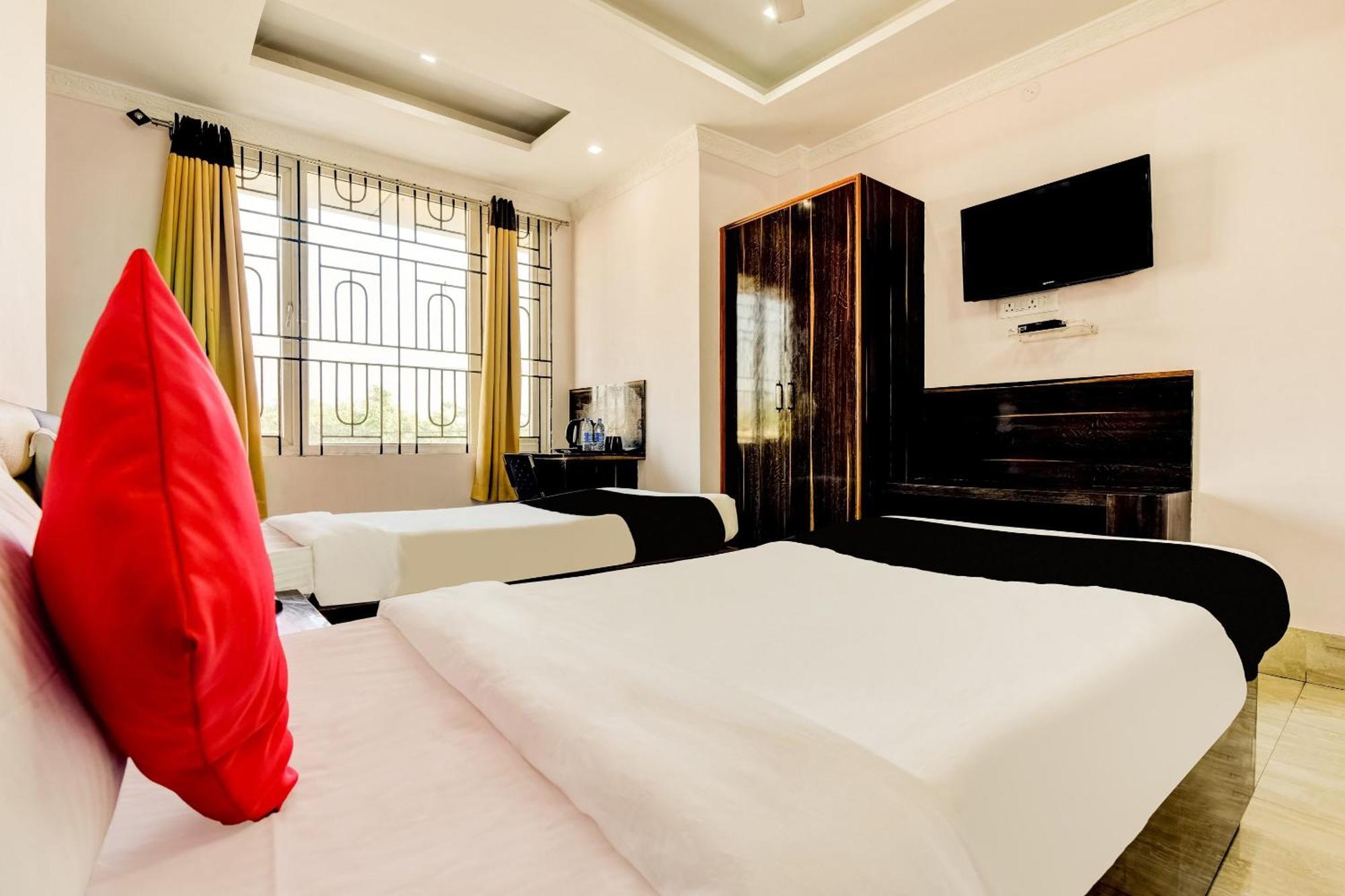 Capital O Good Luck Residency Hotel Dispur Exterior foto